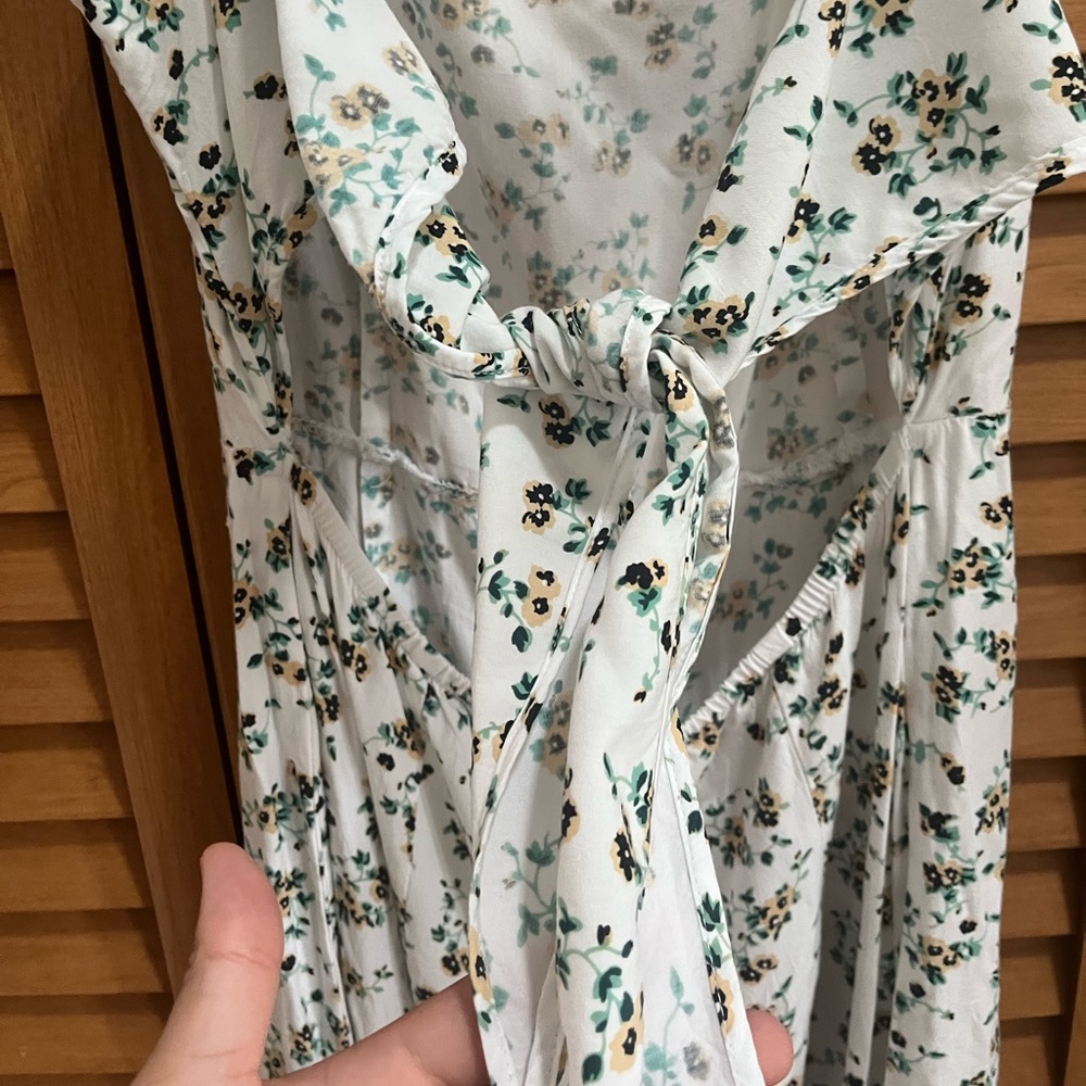 Open back jumpsuit - Picture 6 of 8